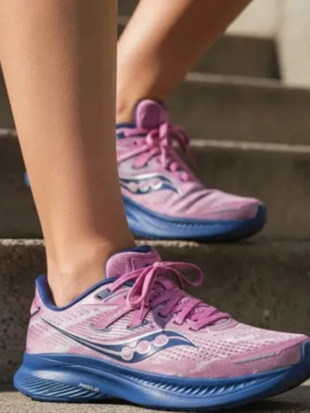 Saucony Pink and Blue Women’s Running Shoes